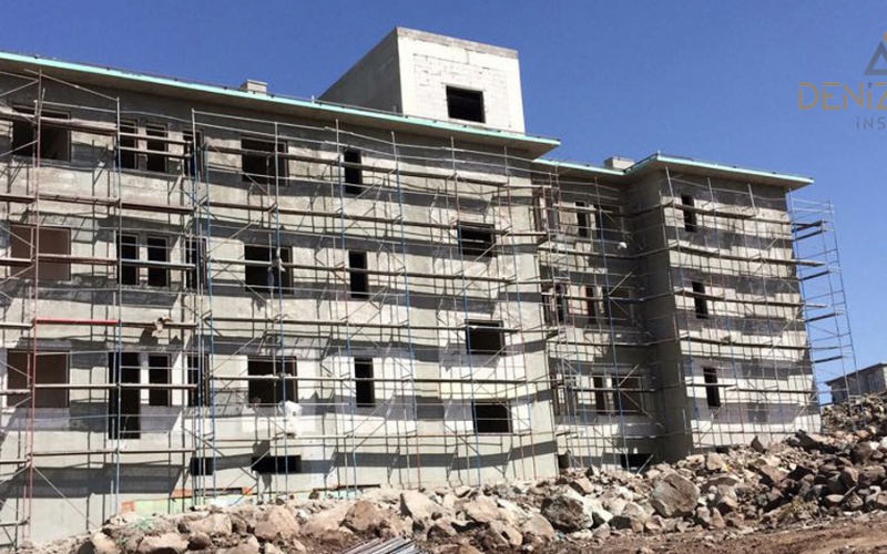 أعمال بناء 12 فصل دراسي في مدرسة ابتدائية يلانغوز منطقة شهيد كامل غازي عنتاب